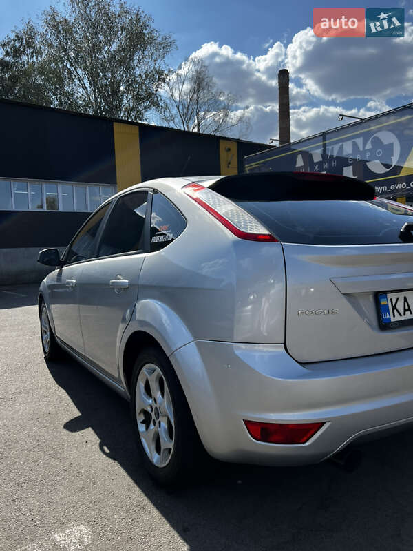 Хетчбек Ford Focus 2011 в Києві