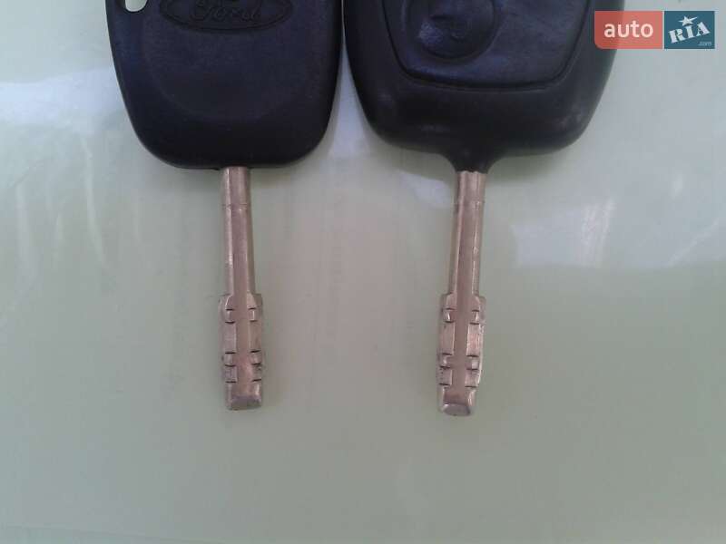 Универсал Ford Focus 2001 в Сумах