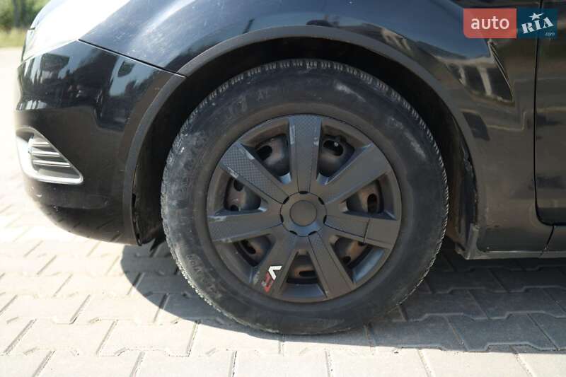 Хэтчбек Ford Focus 2009 в Коломые