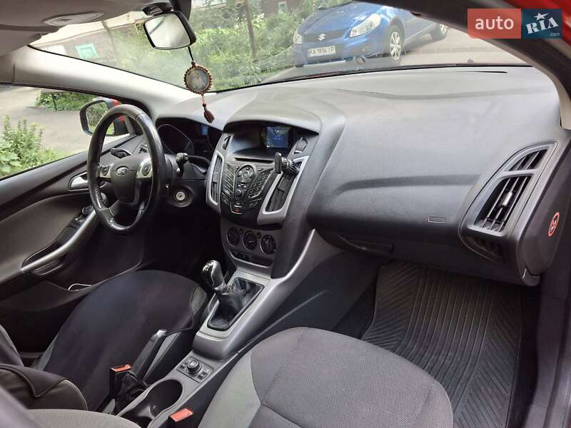 Універсал Ford Focus 2012 в Києві