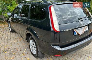 Универсал Ford Focus 2010 в 