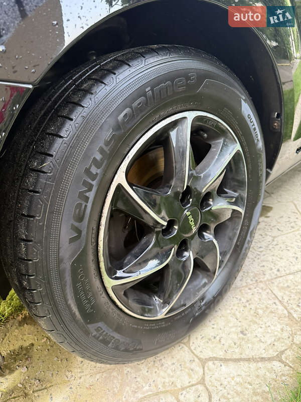 Универсал Ford Focus 2010 в Дубровице