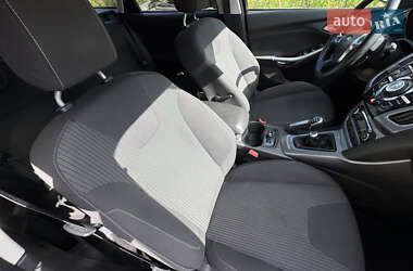 Универсал Ford Focus 2012 в 