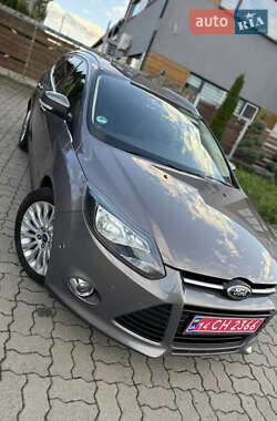 Универсал Ford Focus 2012 в 