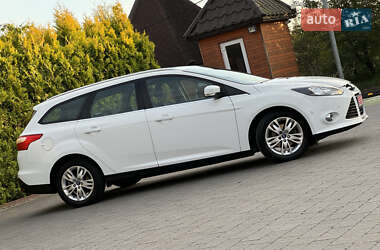 Универсал Ford Focus 2014 в 