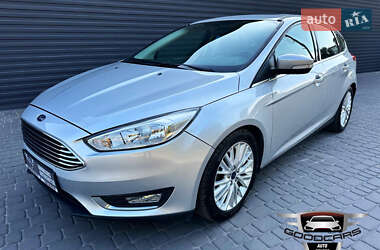 Хэтчбек Ford Focus 2017 в 