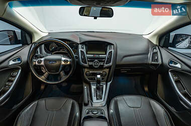 Седан Ford Focus 2014 в 