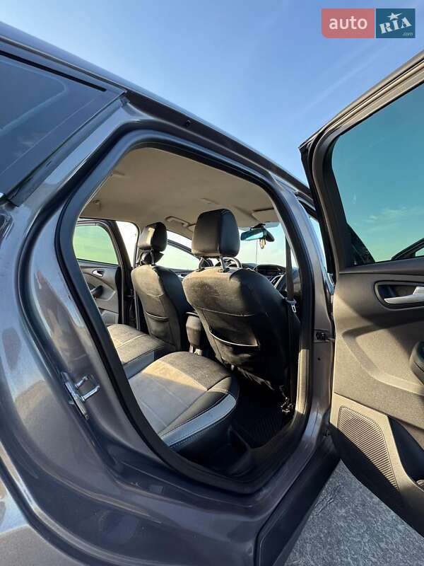 Седан Ford Focus 2011 в Ракитном фото 11 Седан Ford Focus 2011 в Ракитном