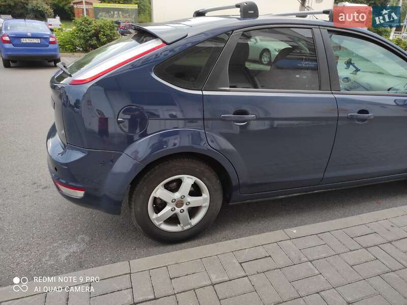 Хэтчбек Ford Focus 2008 в Киеве