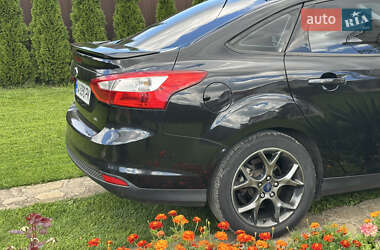 Седан Ford Focus 2013 в 