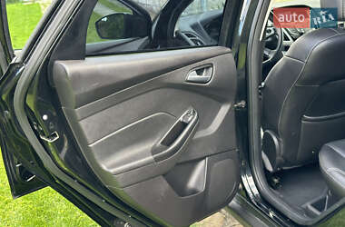 Седан Ford Focus 2013 в 
