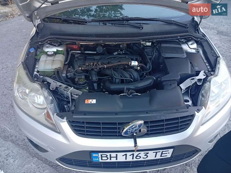 Хэтчбек Ford Focus 2011 в Одессе