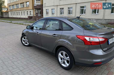 Седан Ford Focus 2013 в 