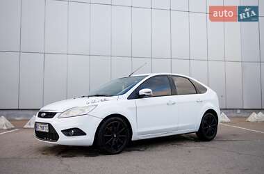 Хэтчбек Ford Focus 2011 в Львове