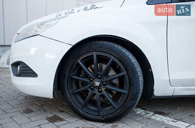 Хетчбек Ford Focus 2011 в Львові фото 27 Хетчбек Ford Focus 2011 в Львові