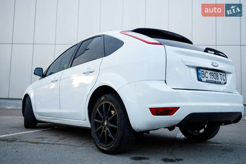 Хэтчбек Ford Focus 2011 в Львове фото 31 Хэтчбек Ford Focus 2011 в Львове