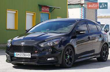 Хэтчбек Ford Focus 2017 в 
