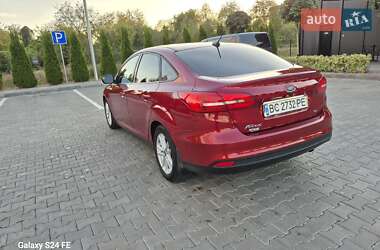 Седан Ford Focus 2017 в 