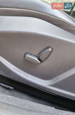Седан Ford Focus 2012 в 