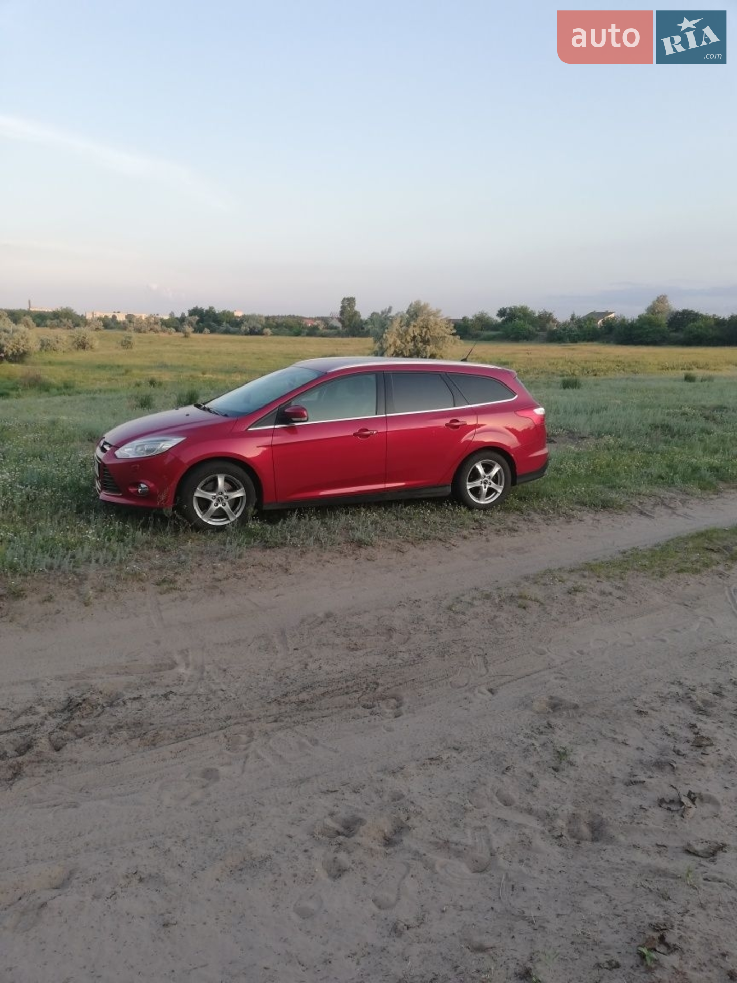 2011 Ford Focus - мініатюра 2