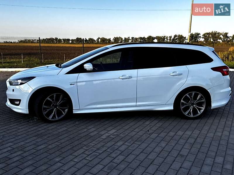 Универсал Ford Focus 2017 в Киеве фото 8 Универсал Ford Focus 2017 в Киеве