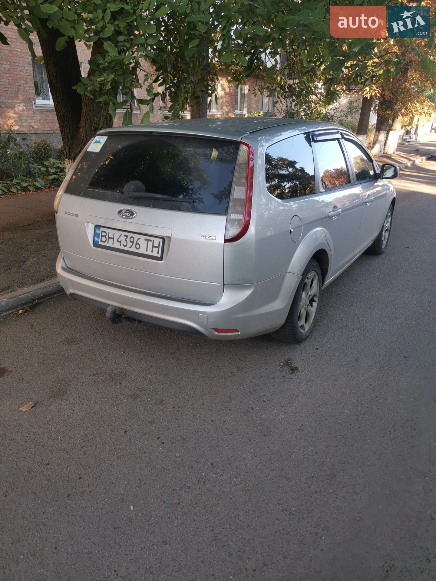 2010 Ford Focus - мініатюра 4