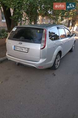 Универсал Ford Focus 2010 в 