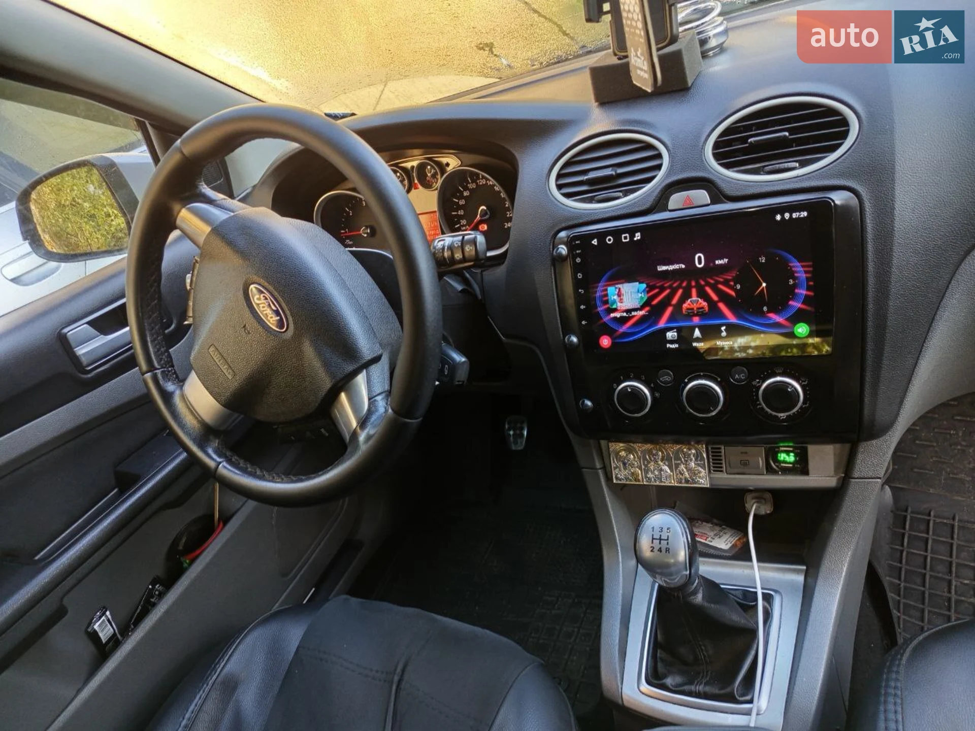 2010 Ford Focus - мініатюра 5