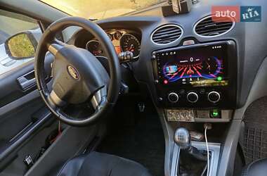 Универсал Ford Focus 2010 в 
