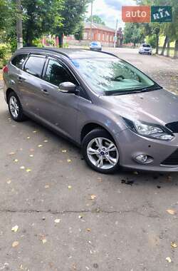 Універсал Ford Focus 2013 в Глухові