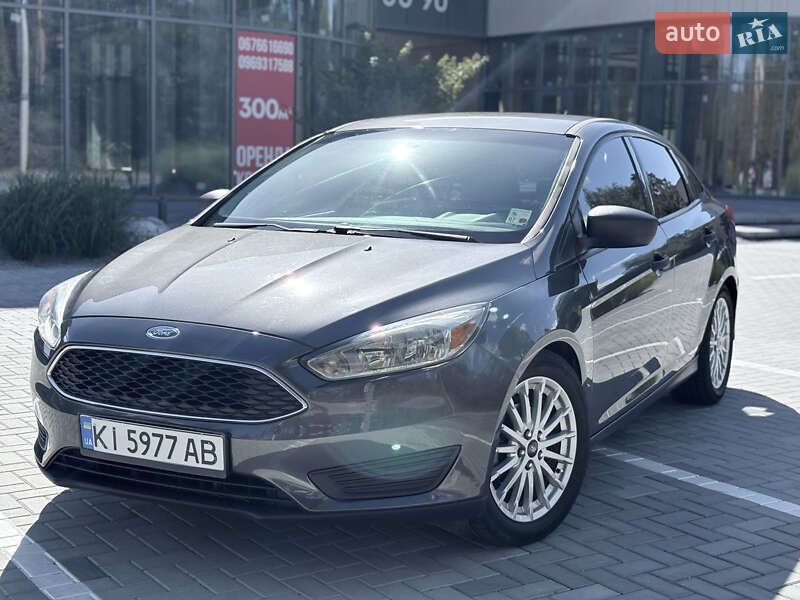 Седан Ford Focus 2016 в 