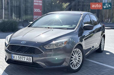 Седан Ford Focus 2016 в 