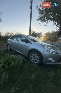 Седан Ford Focus 2012 в 