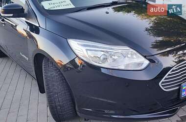 Хэтчбек Ford Focus 2013 в 