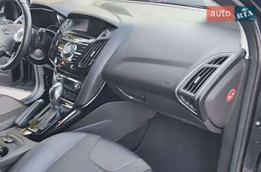 Хэтчбек Ford Focus 2013 в 