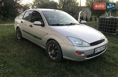 Седан Ford Focus 1999 в Почаеве