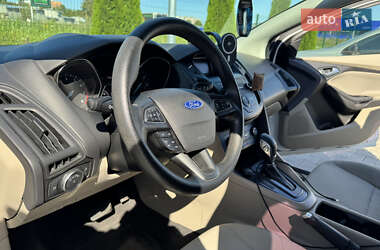 Седан Ford Focus 2018 в 