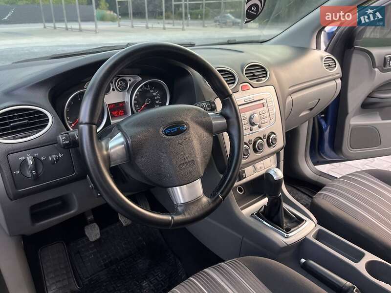 Хэтчбек Ford Focus 2008 в Каменец-Подольском