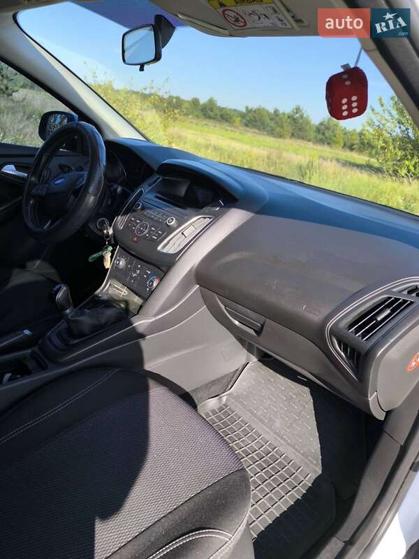 Седан Ford Focus 2016 в Житомире фото 9 Седан Ford Focus 2016 в Житомире