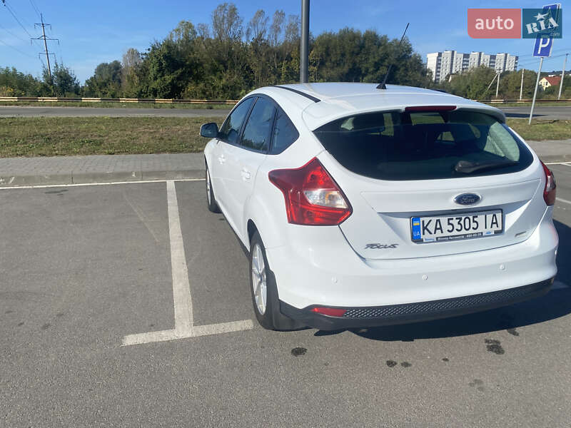 Хэтчбек Ford Focus 2013 в Киеве