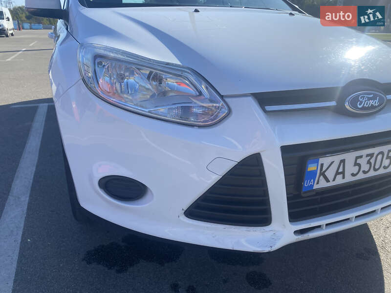 Хэтчбек Ford Focus 2013 в Киеве