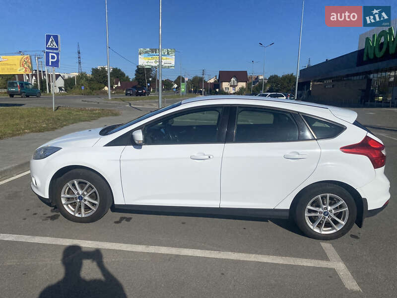 Хэтчбек Ford Focus 2013 в Киеве