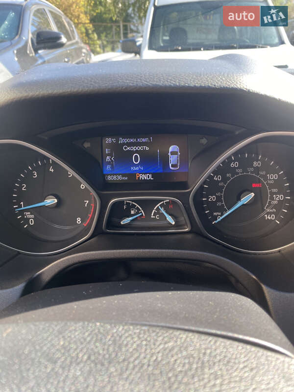 Седан Ford Focus 2016 в Киеве