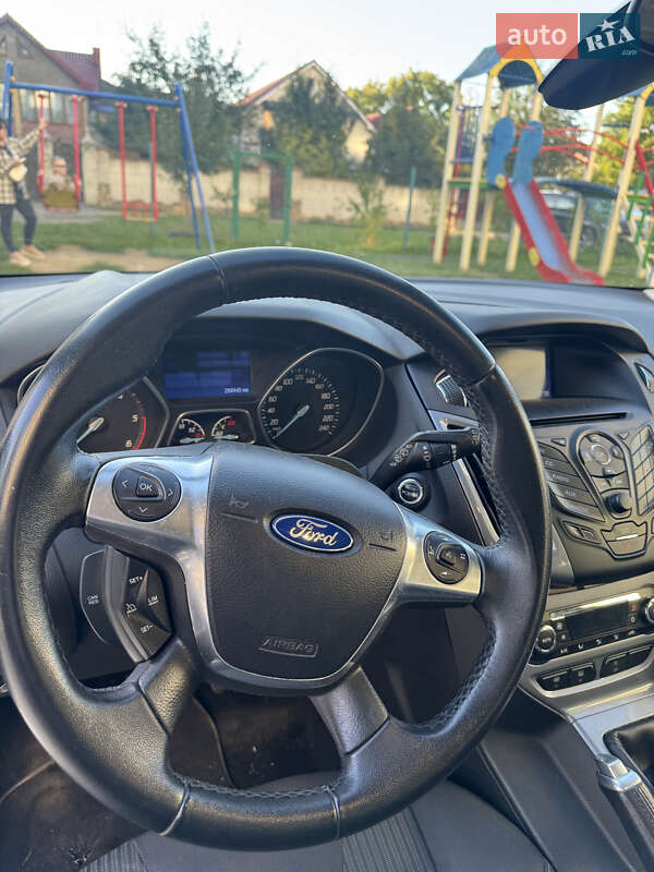 Универсал Ford Focus 2013 в Ивано-Франковске