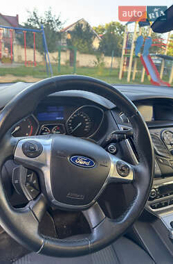 Универсал Ford Focus 2013 в 