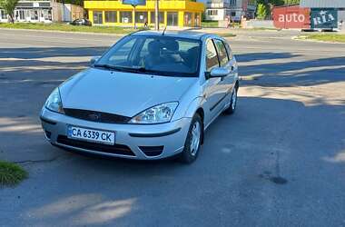 Хетчбек Ford Focus 2002 в  фото 2 Хетчбек Ford Focus 2002 в