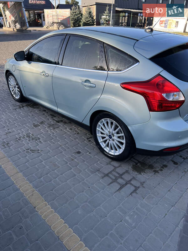 Хетчбек Ford Focus 2013 в Кропивницькому
