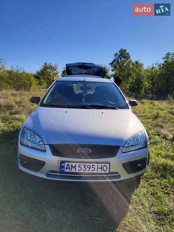 Универсал Ford Focus 2005 в Бердичеве фото 4 Универсал Ford Focus 2005 в Бердичеве