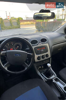 Універсал Ford Focus 2011 в 