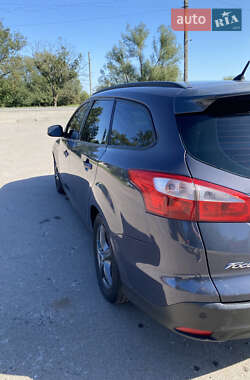 Універсал Ford Focus 2011 в 